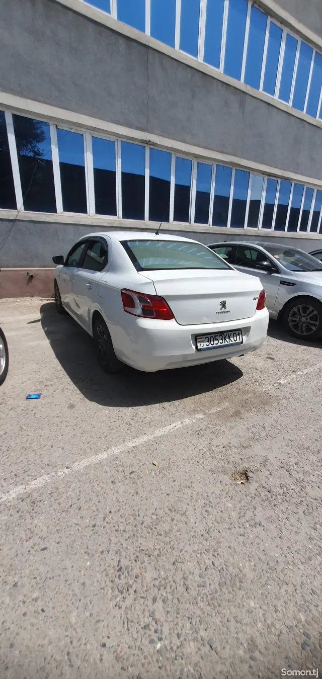 Peugeot 308 2018 · 1.6 MT