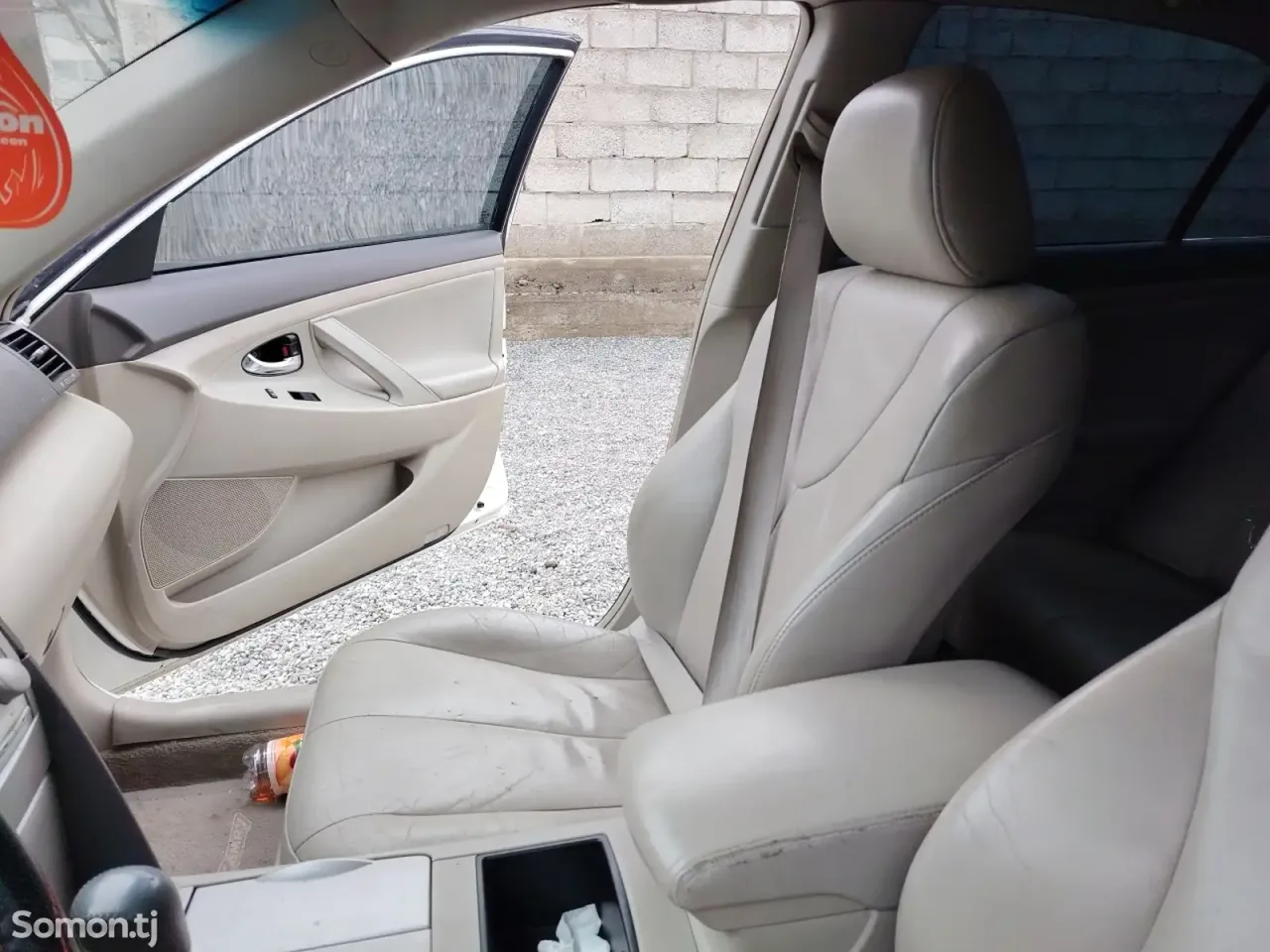 Toyota Camry 2009 · 2.4 AT