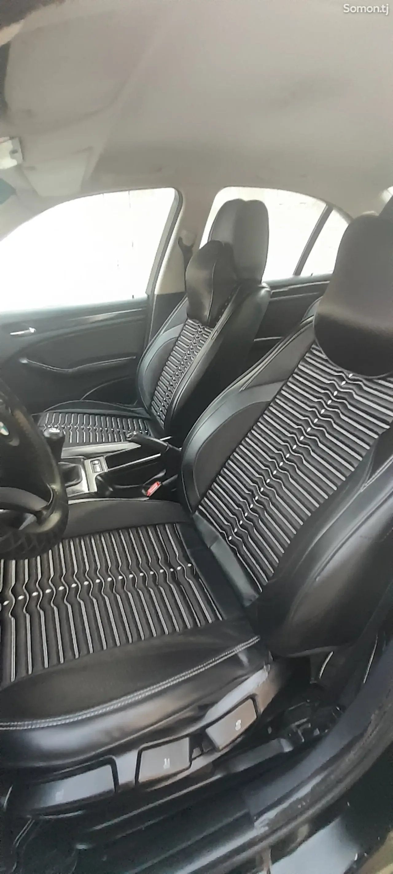 BMW 3 series 2003 · 1.8 MT