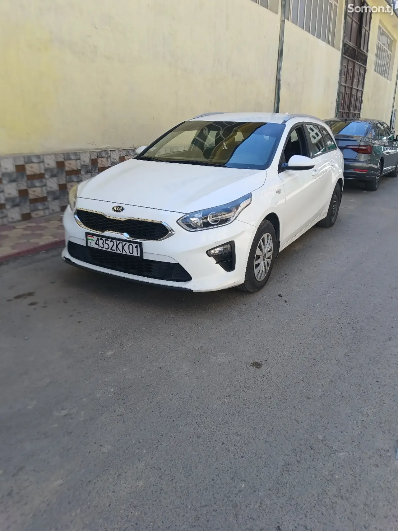 Kia Ceed 2019 · 1.6 AT