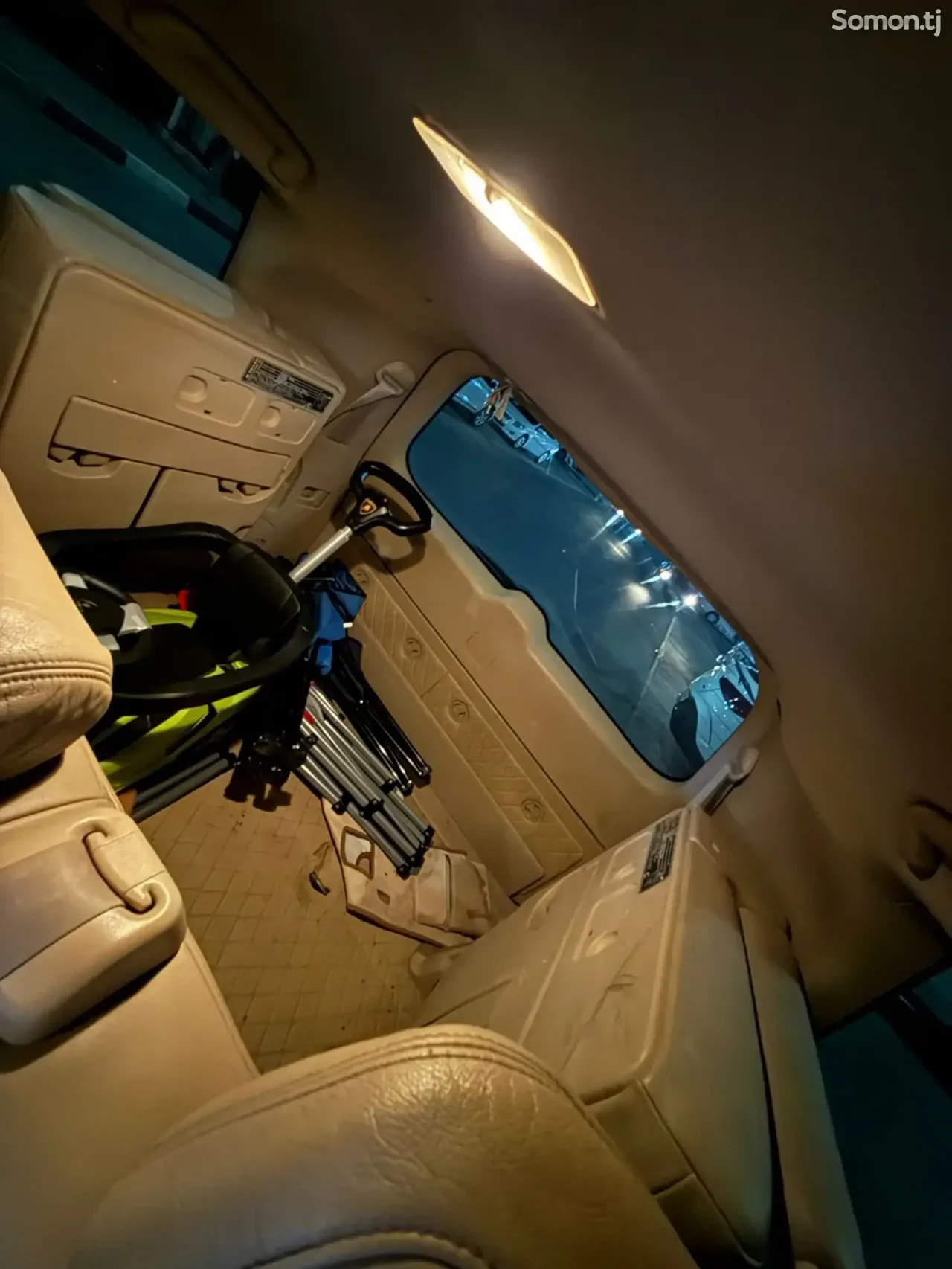 Toyota Land Cruiser 2014 · 4.6 AT