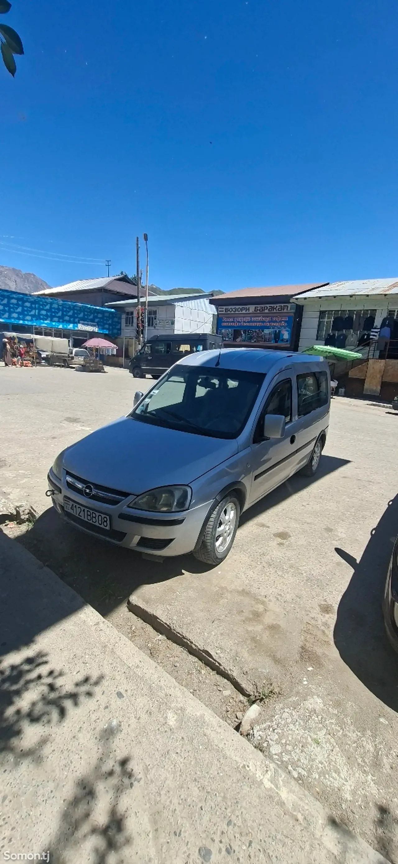 Opel Combo 2007 · 1.6 MT