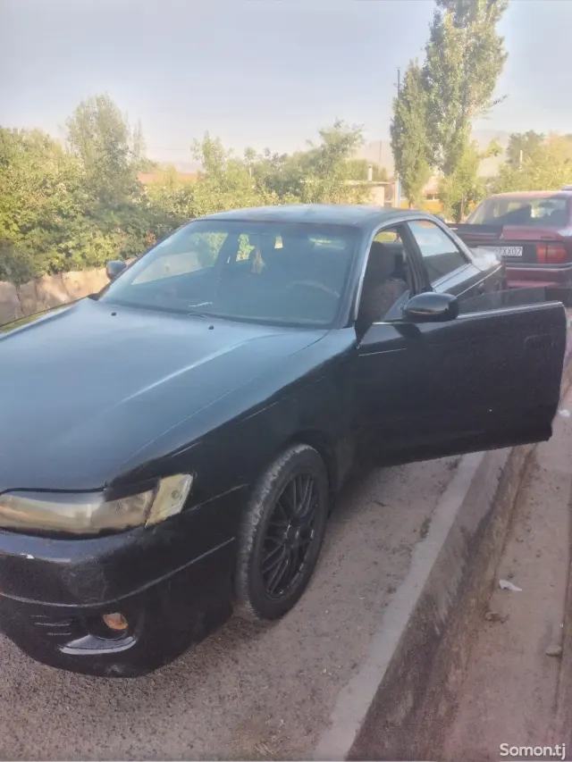 Toyota Mark II 1993 · 1.8 AT