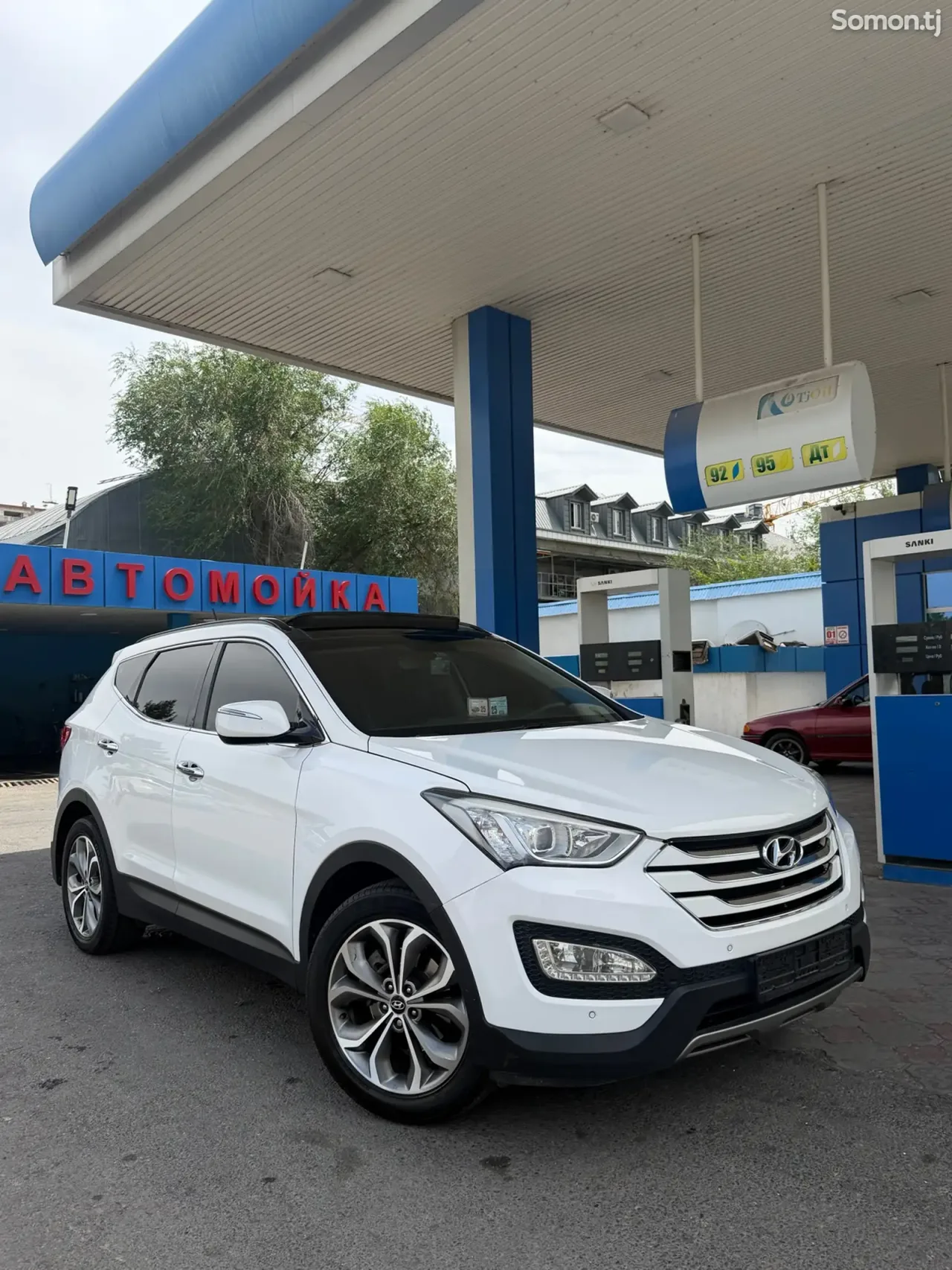 Hyundai Santa Fe 2013 · 2.0 AT
