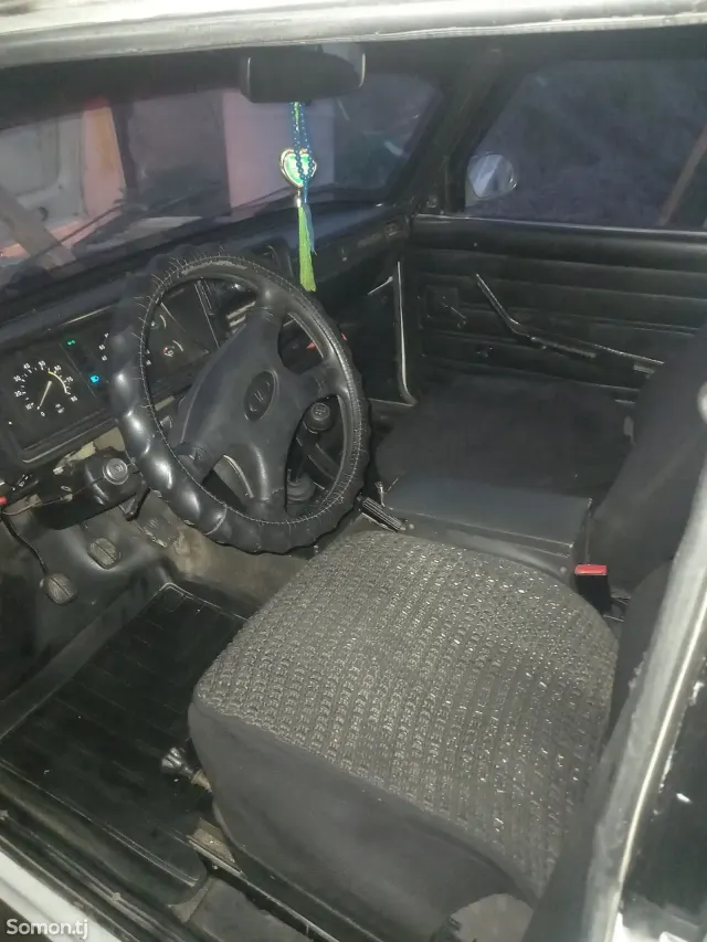 Lada (ВАЗ) 2107 2004 · 0.6 MT