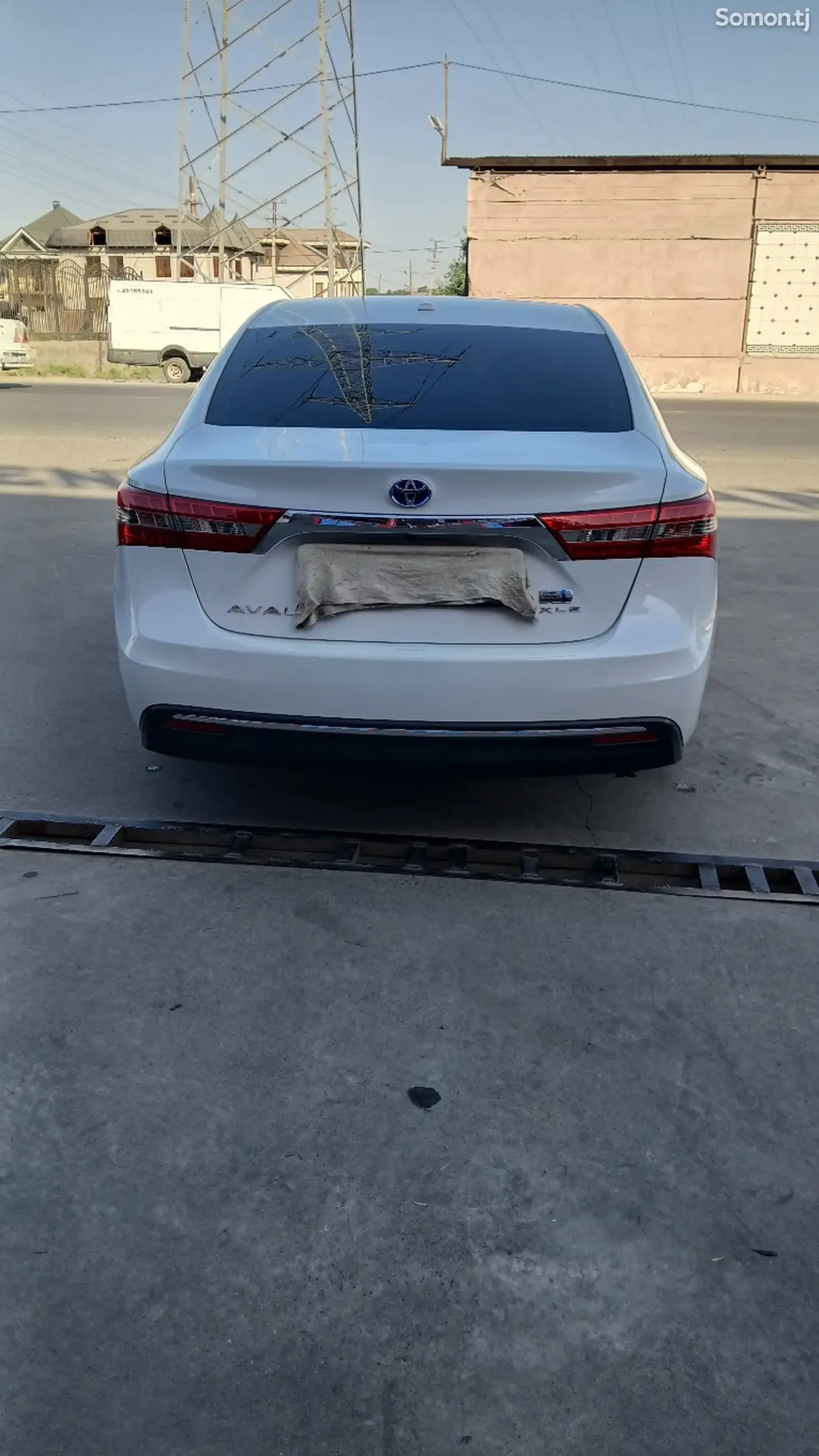 Toyota Avalon 2018 · 2.5 AT