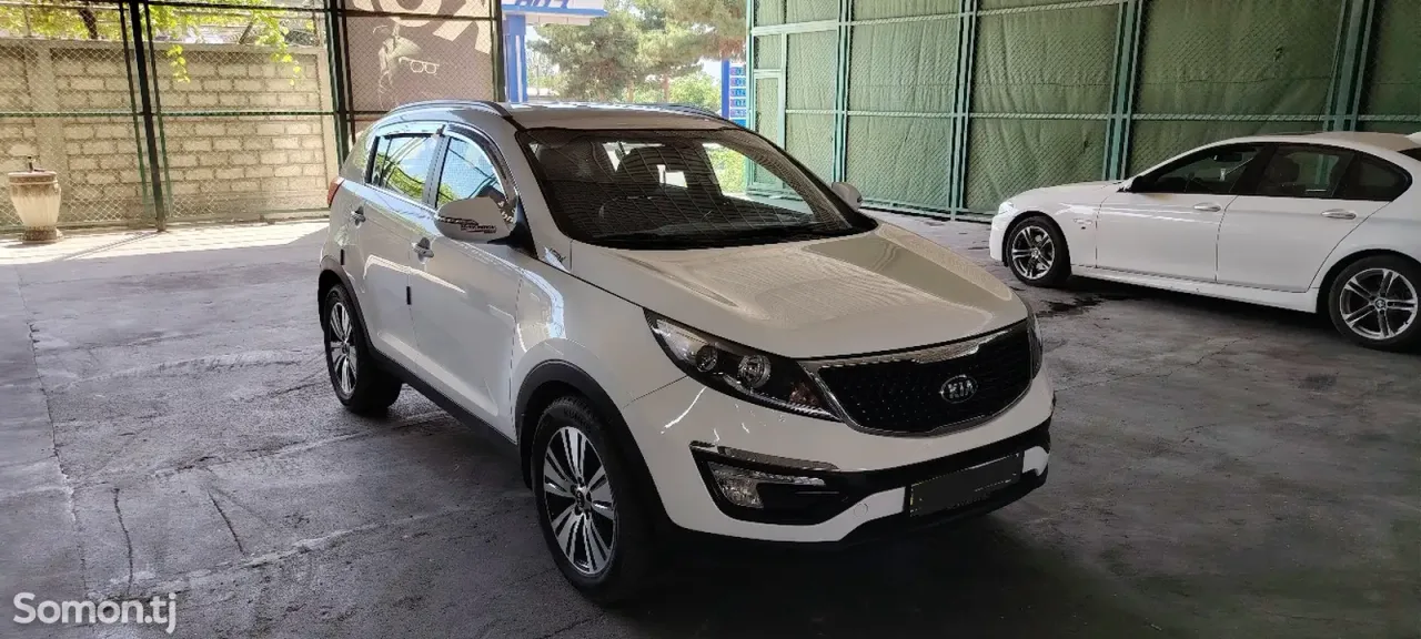 Kia Sportage 2014 · AT