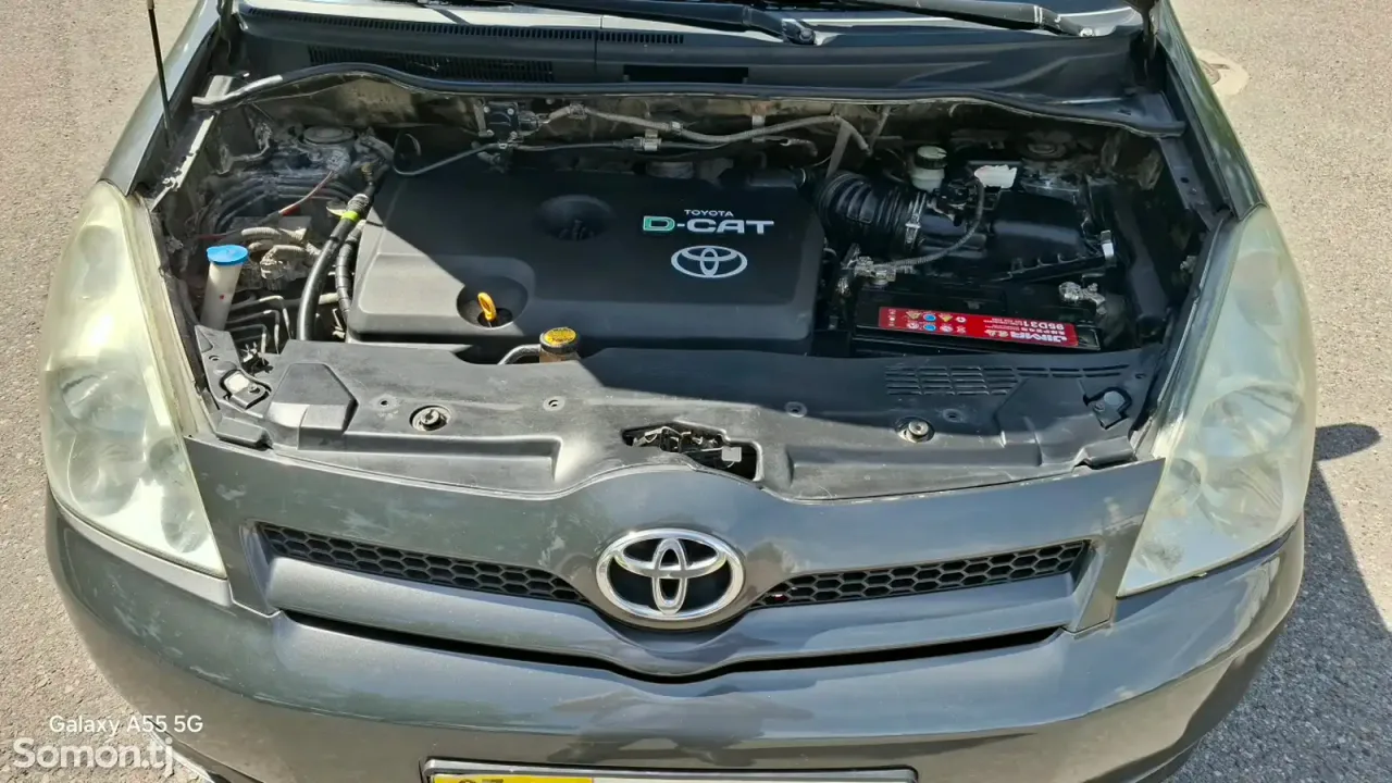 Toyota Verso 2007 · 2.2 MT