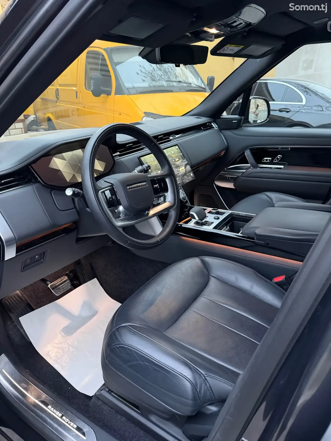 Land Rover Vogue 2025 · 3.0 AT