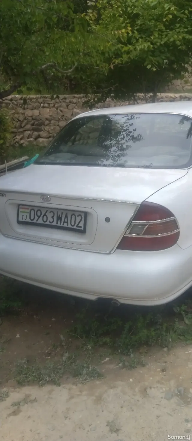 Hyundai Accent 1998 · 1.8 MT