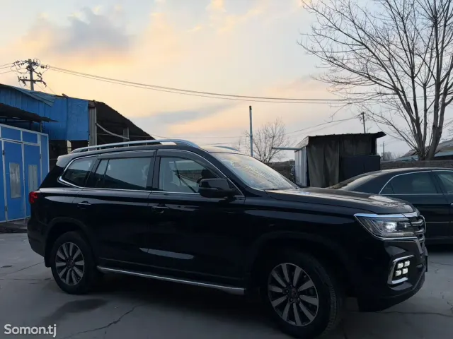 Roewe RX8 2018 · 2.0 AT