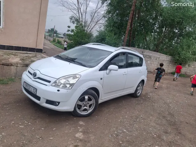 Toyota Corolla Verso 2007 · 1.8 MT