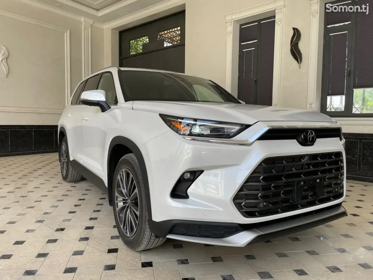 Toyota Highlander 2026 · 4.5 AT