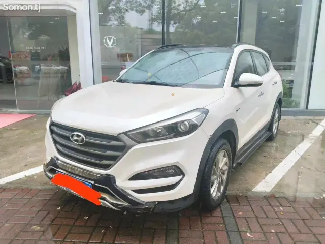 Hyundai Tucson 2016 · 1.6 AT