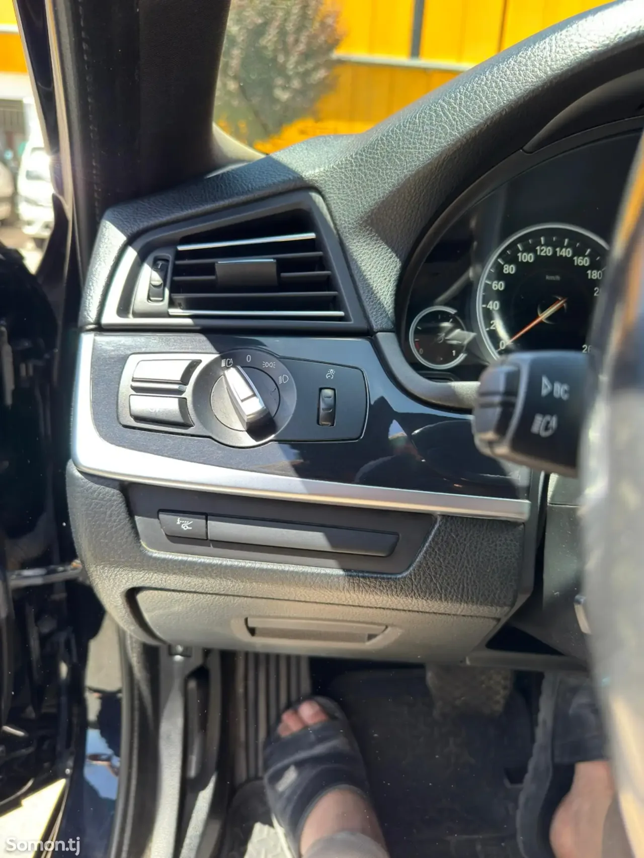 BMW 5 series 2016 · 2.0 AT