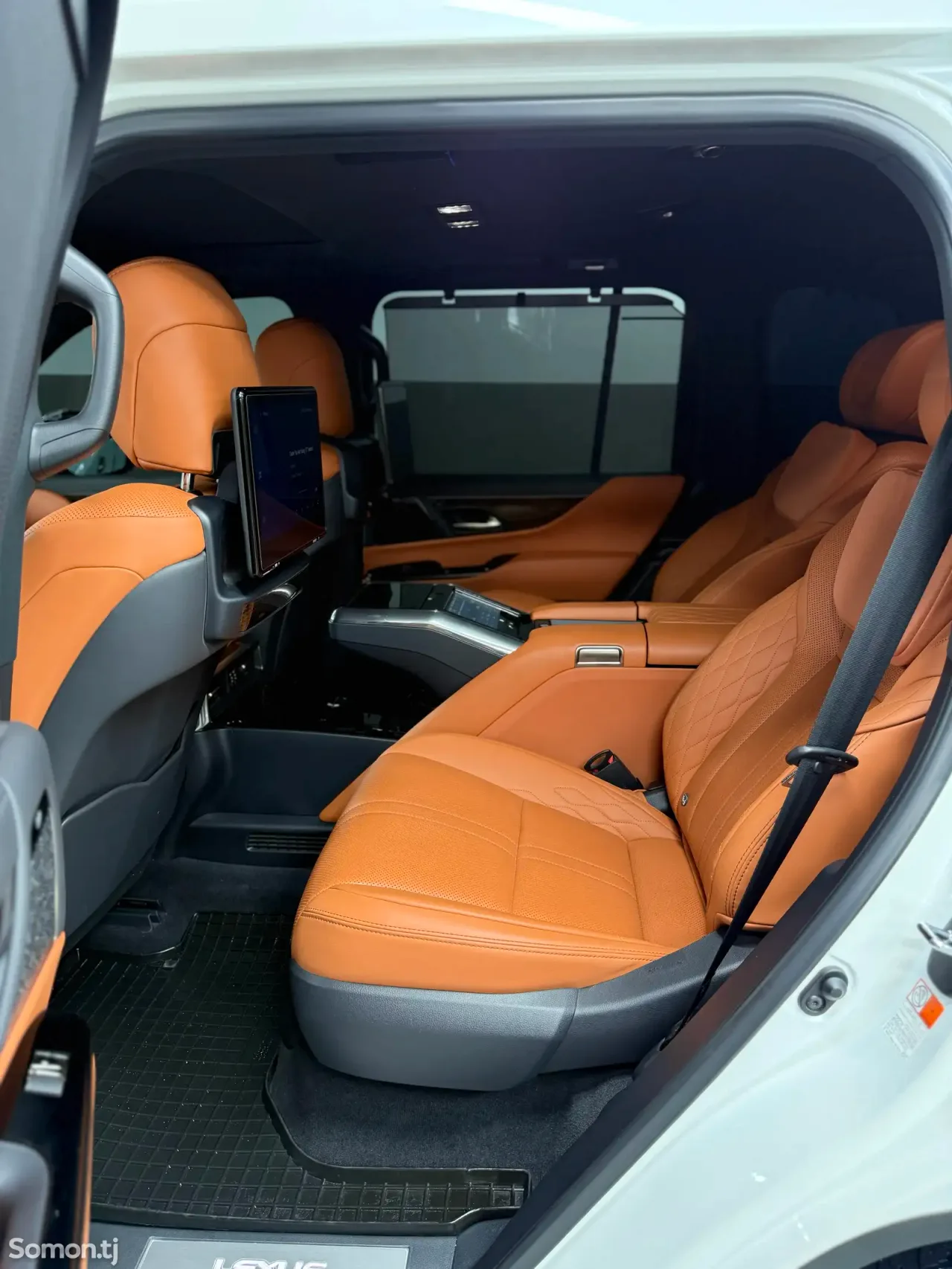 Lexus LX series 2024 · 3.5 AT