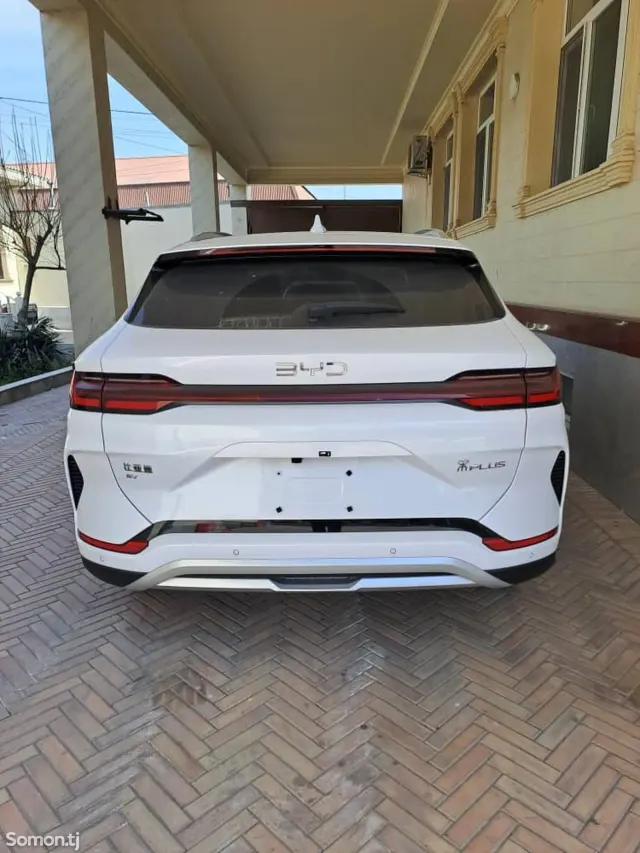 BYD Song Plus 2025 · AMT