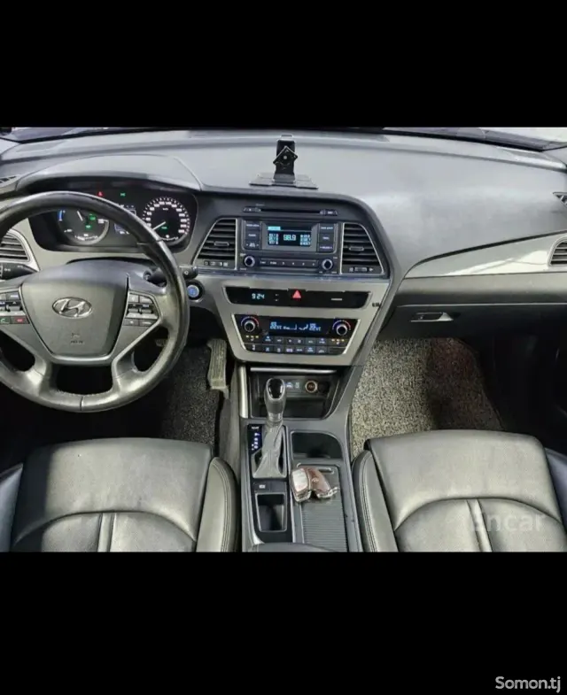 Hyundai Sonata 2016 · 2.0 AT