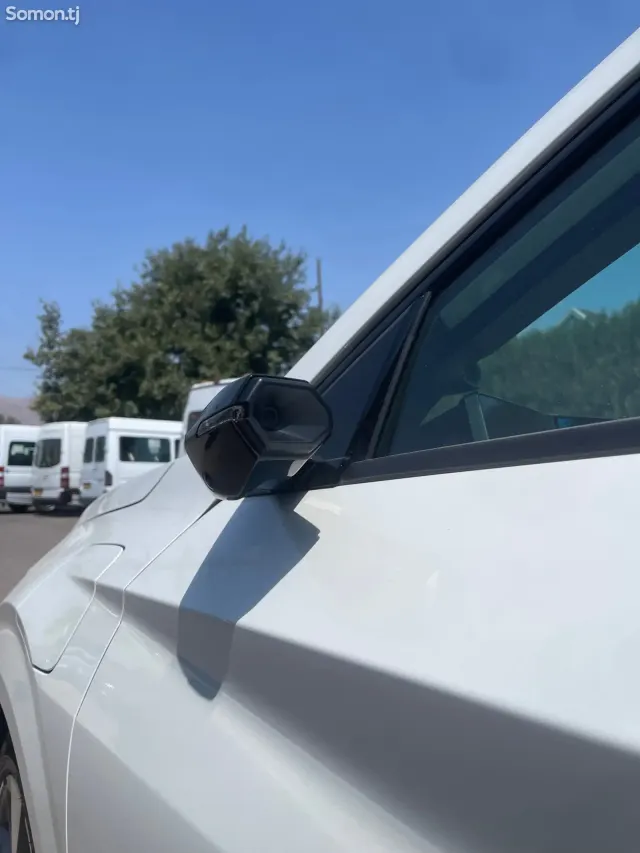 Dongfeng L7 2025 · AT