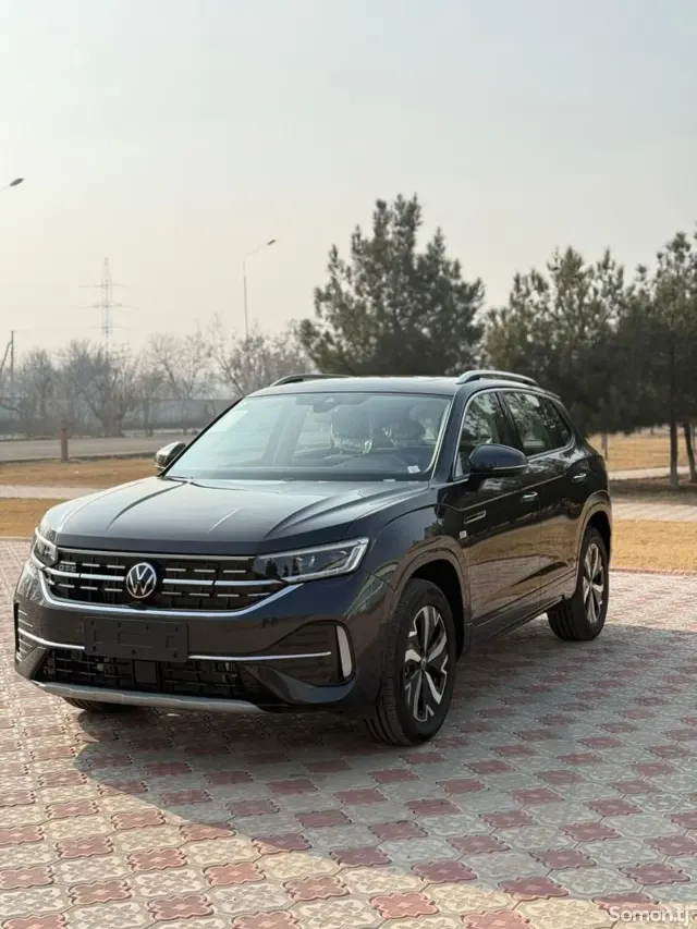 Volkswagen Touran 2025 · 1.4 AT