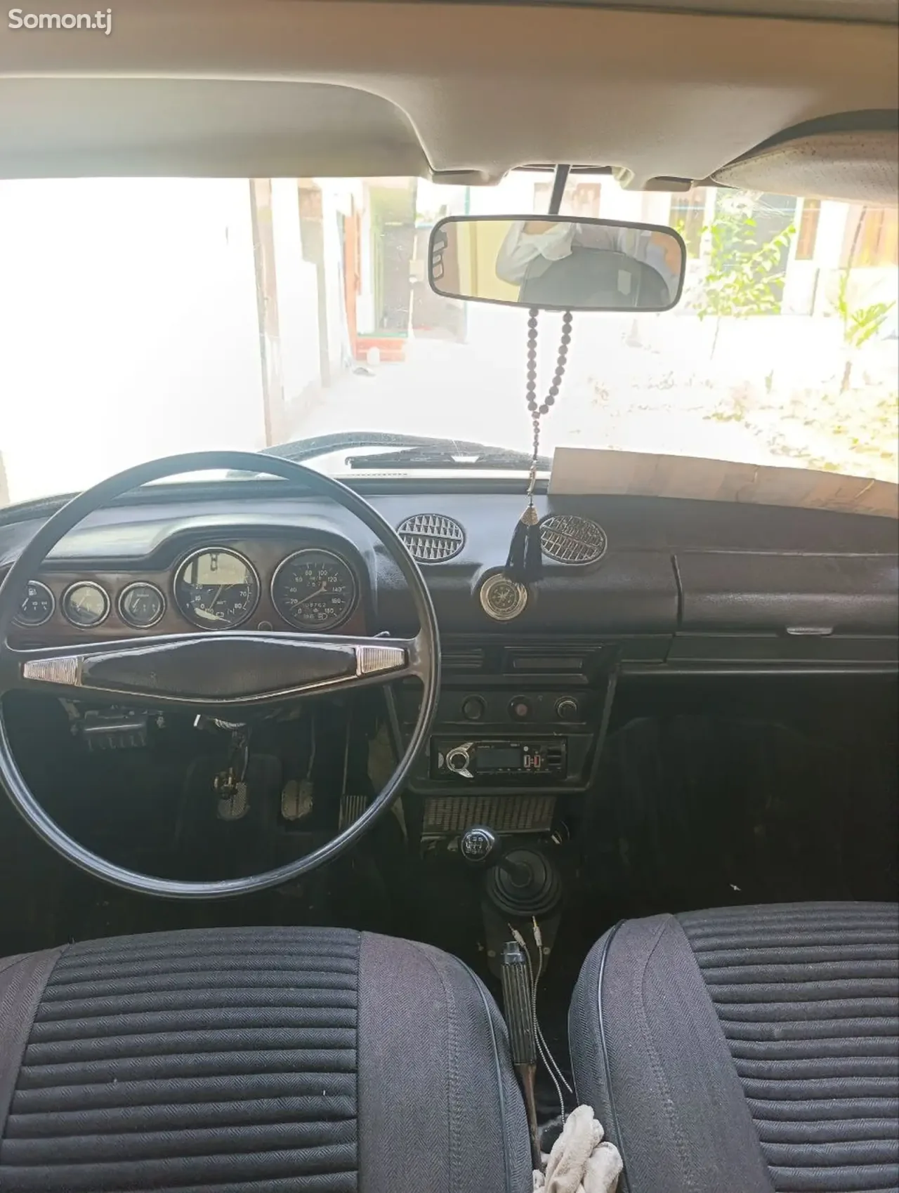 Lada (ВАЗ) 2106 2001 · 1.6 MT