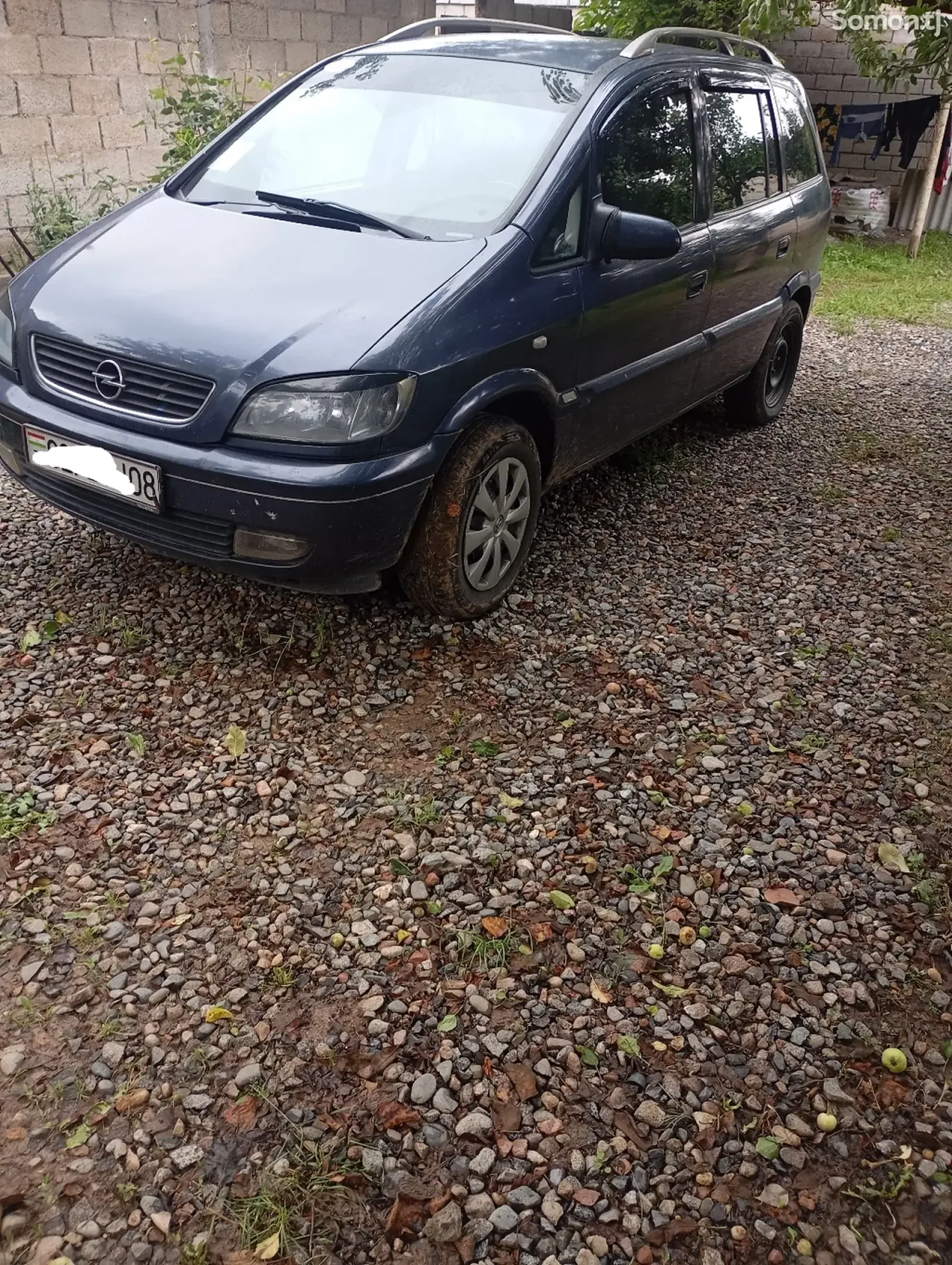 Opel Zafira 1999 · 1.6 MT