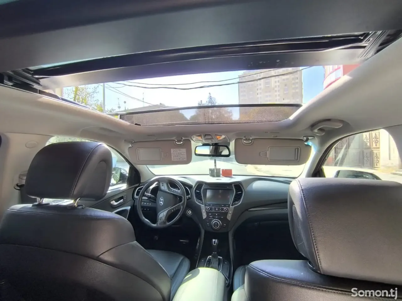 Hyundai Santa Fe 2016 · 2.0 AT