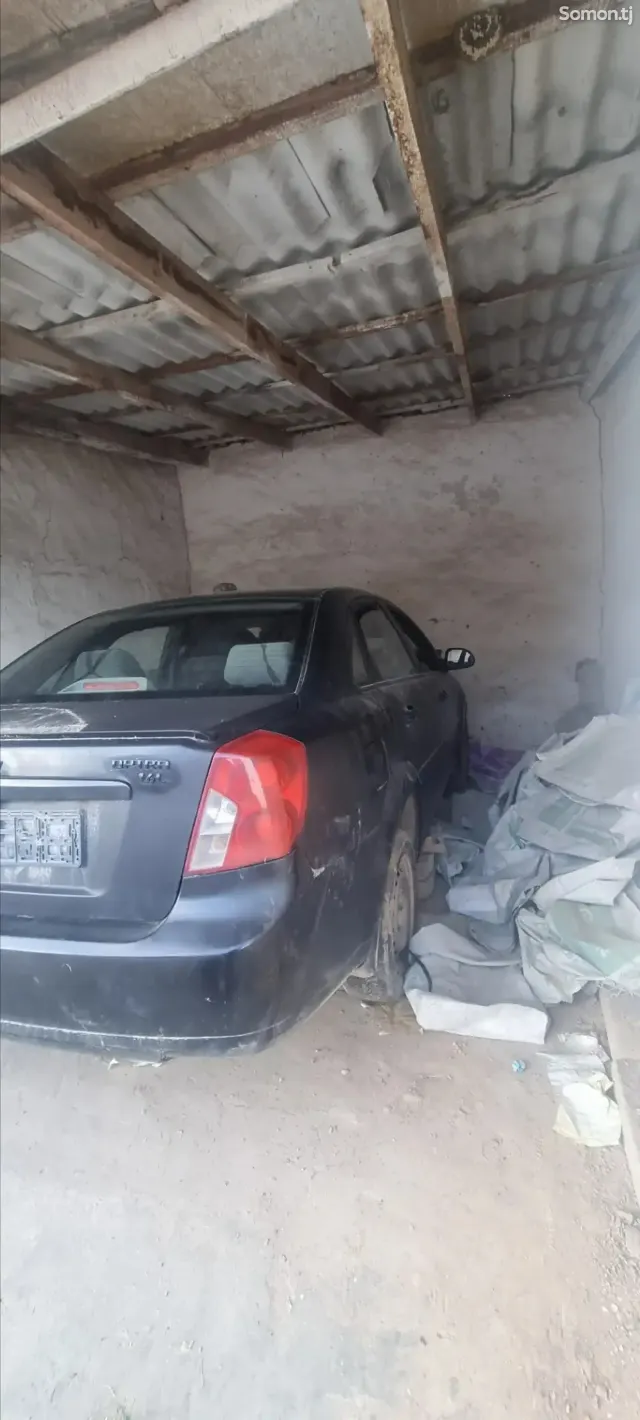 Chevrolet Lacetti 2007 · 1.6 MT