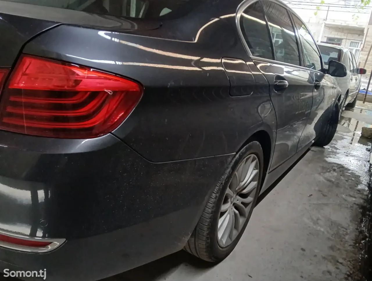 BMW 5 series 2015 · 2.8 CVT