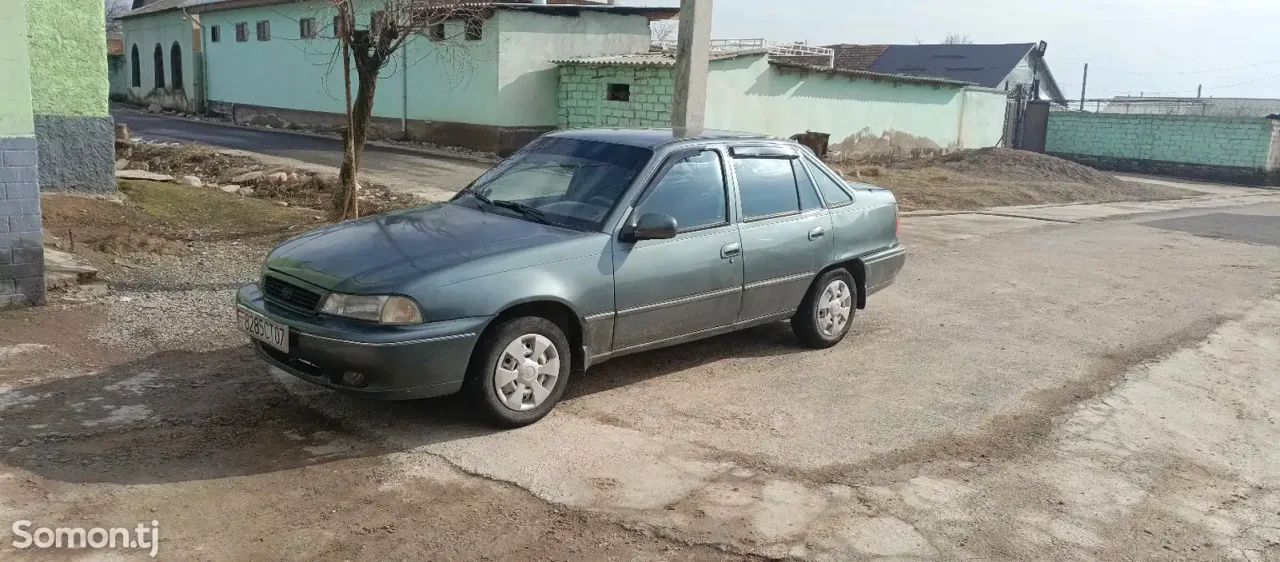 Daewoo Nexia 1996 · 1.5 MT