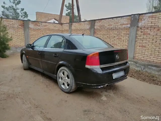 Opel Vectra C 2003 · 2.2 MT
