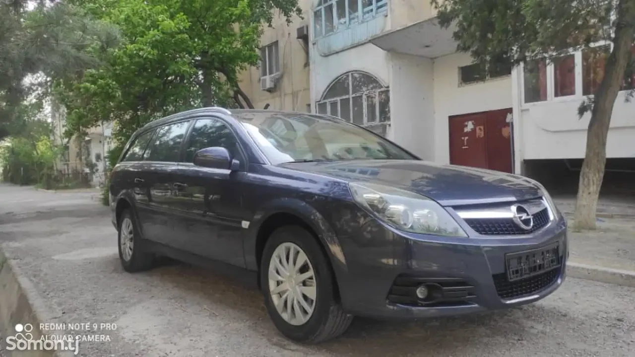 Opel Vectra C 2006 · 1.9 MT