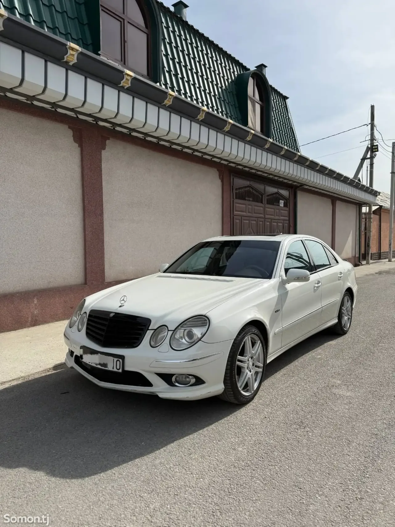 Mercedes-Benz E class 2009 · 3.5 AT
