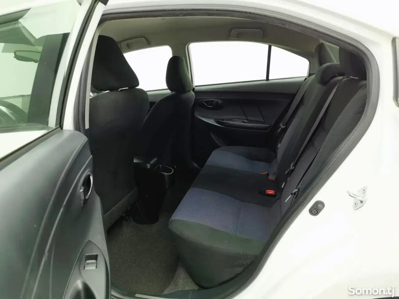 Toyota Yaris 2017 · 1.5 AT