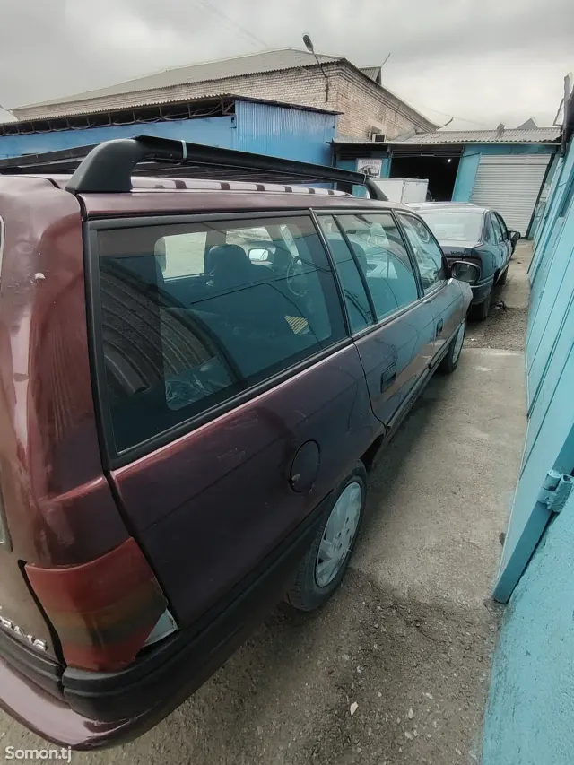 Opel Astra F 1996 · 1.6 MT