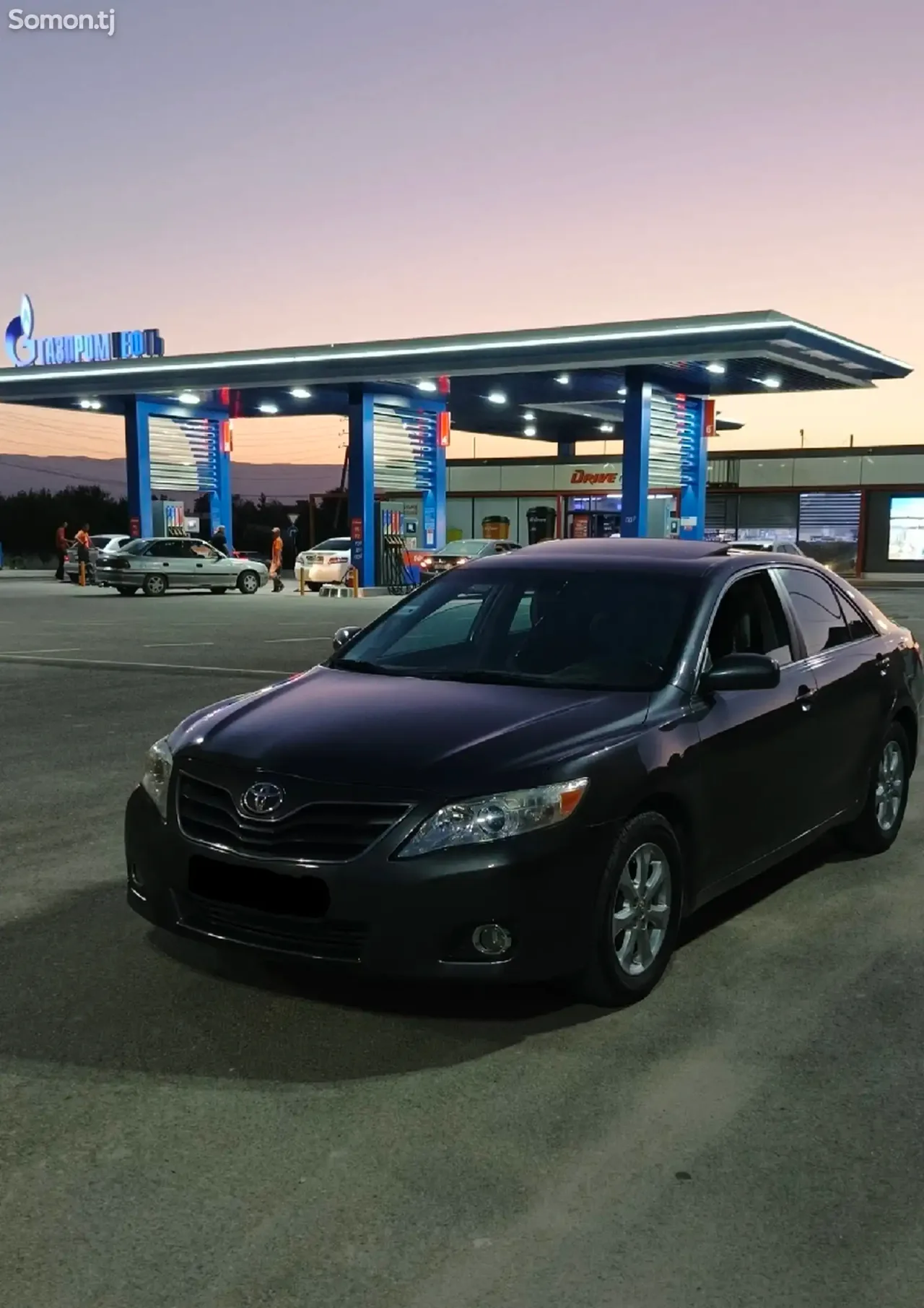 Toyota Camry 2009 · 2.4 AT
