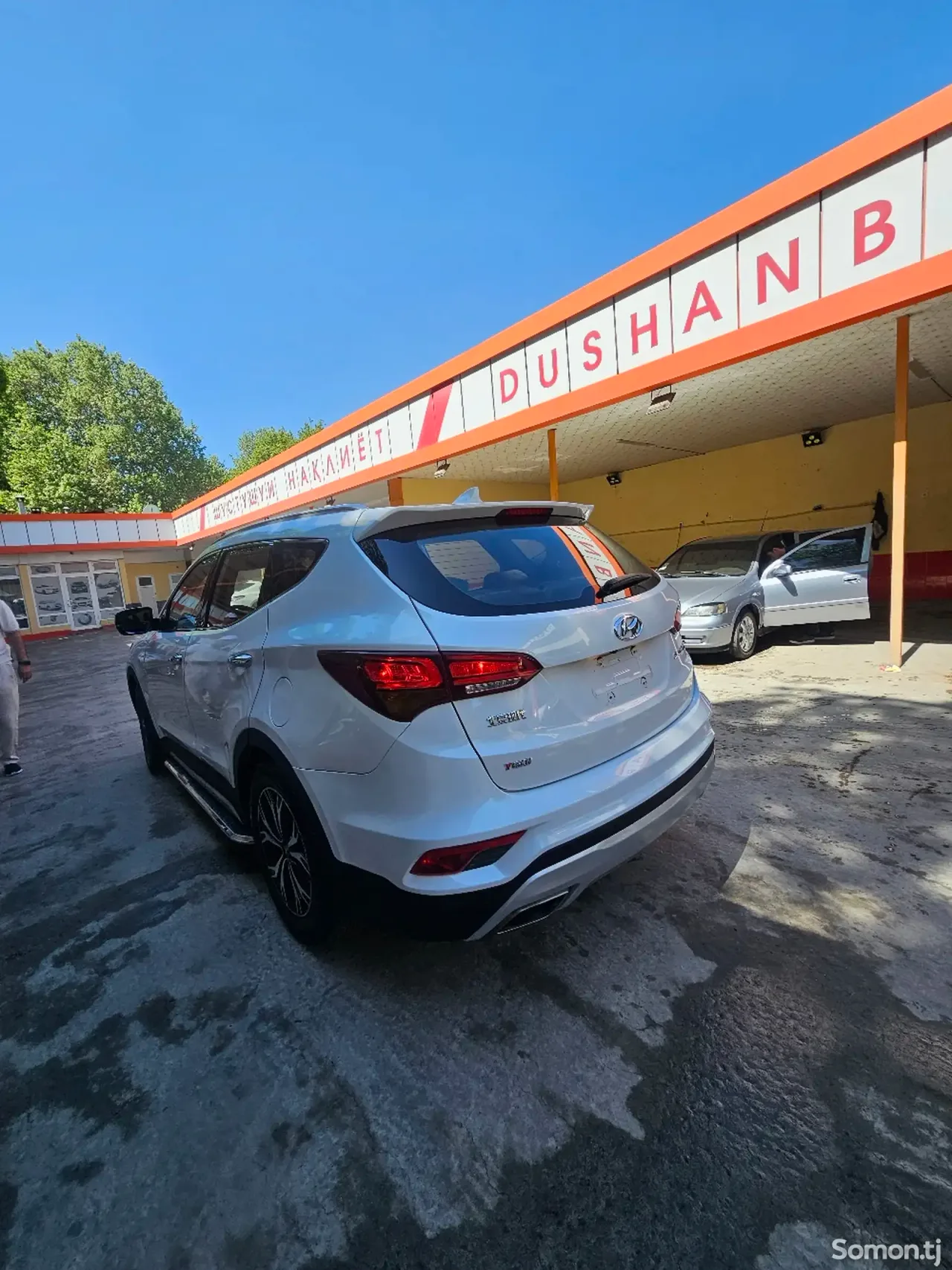 Hyundai Santa Fe 2015 · 2.4 AT