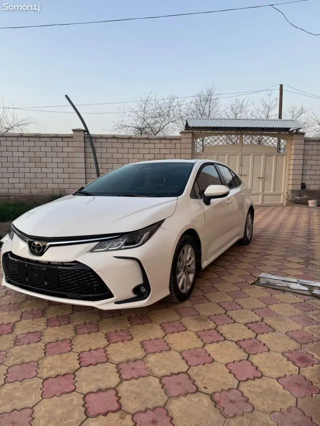 Toyota Corolla 2025 · 1.8 AT
