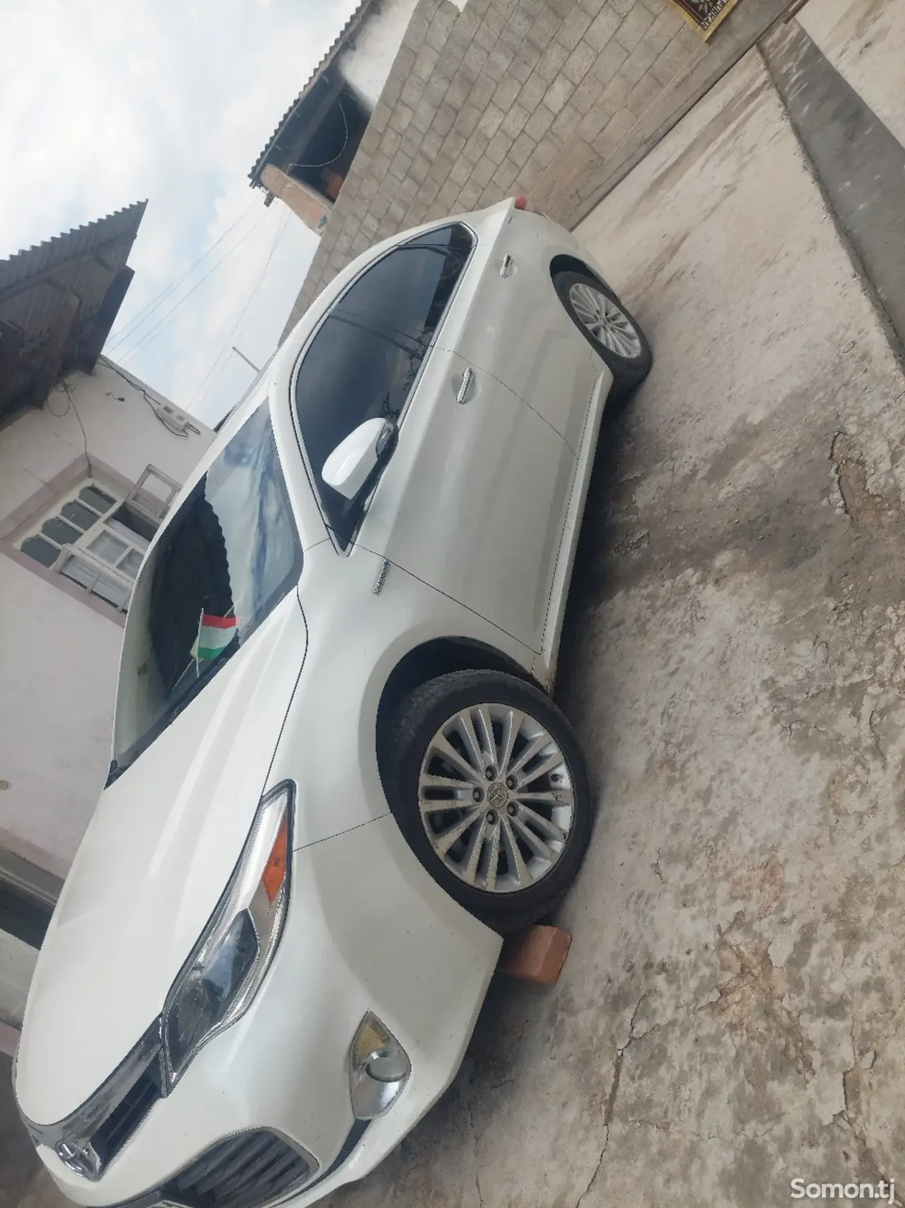Toyota Avalon 2014 · 2.5 AT