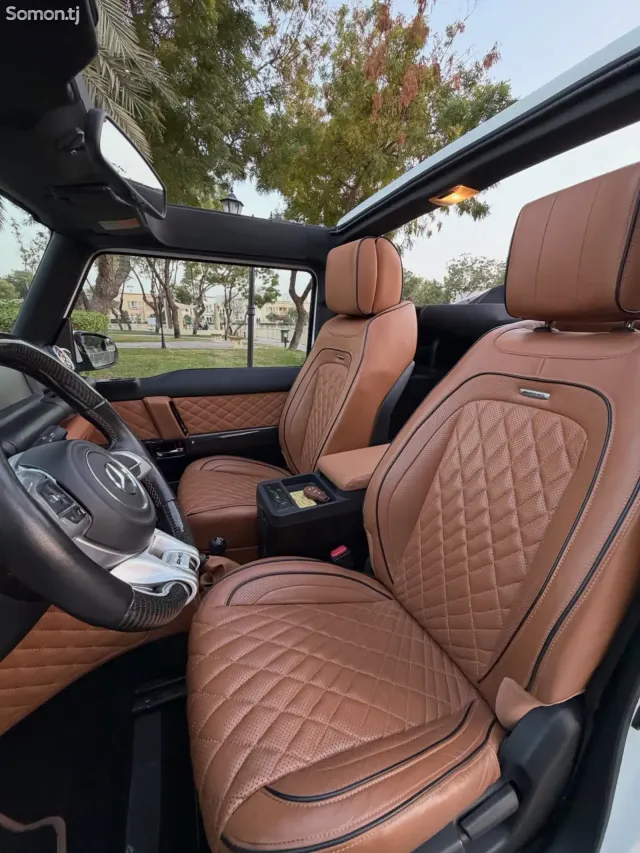 Mercedes-Benz AMG GT 2019 · AT