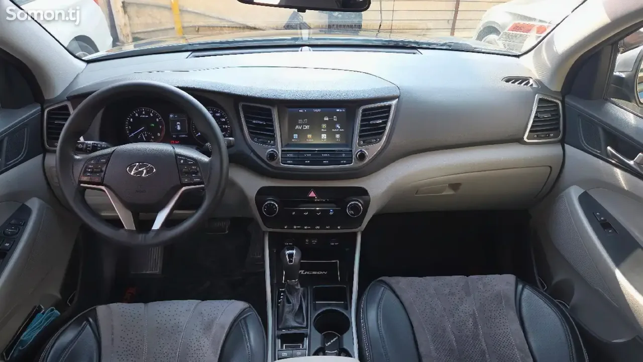 Hyundai Tucson 2018 · 2.0 AT