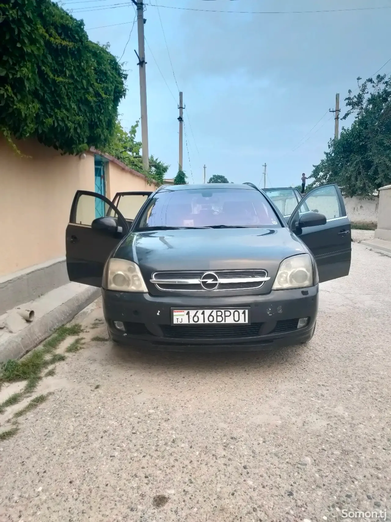 Opel Vectra C 2005 · 1.8 MT