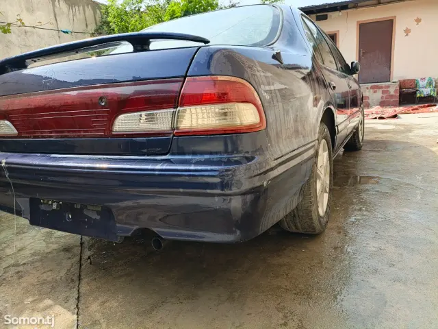 Nissan Cefiro 1998 · 2.0 AT