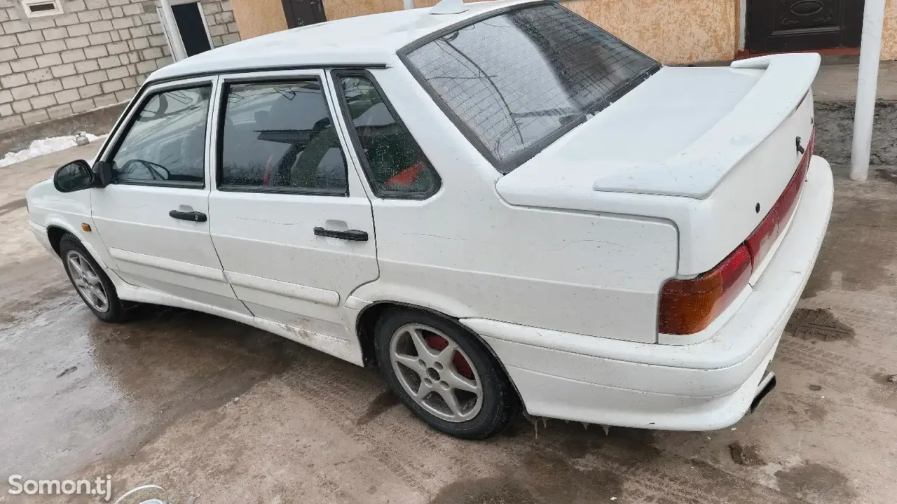 Lada (ВАЗ) 2115 2005 · 1.6 MT