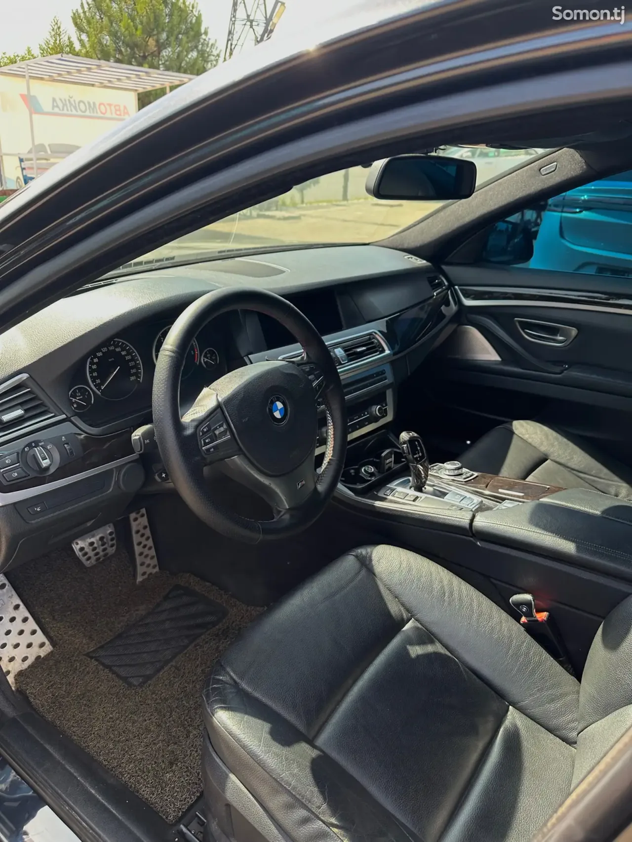 BMW 5 series 2012 · 2.0 AT