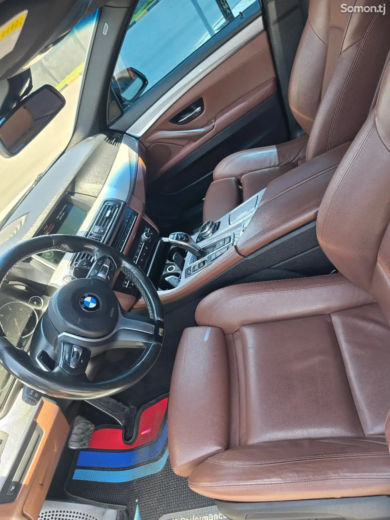BMW 5 series 2014 · 3.0 AT