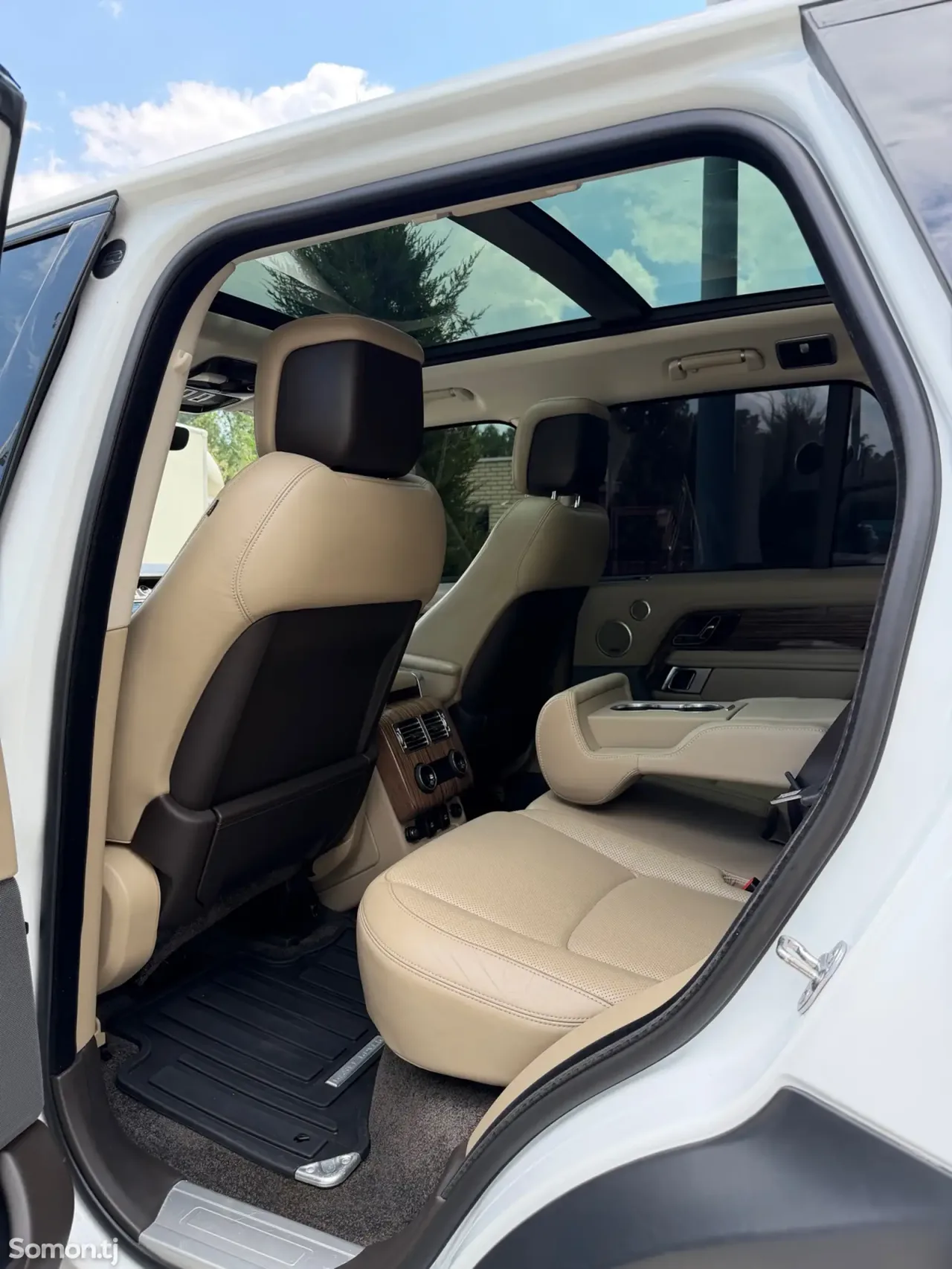 Land Rover Vogue 2019 · 3.0 AT