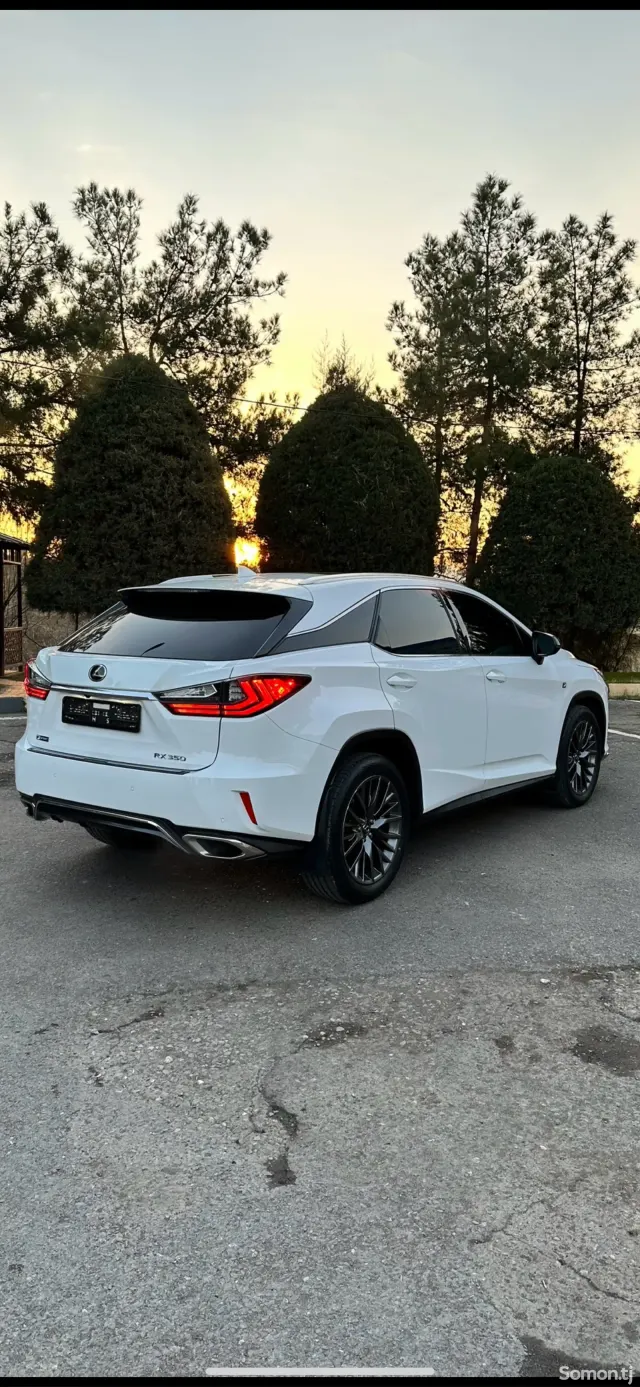 Lexus RX series 2017 · 3.5 AT