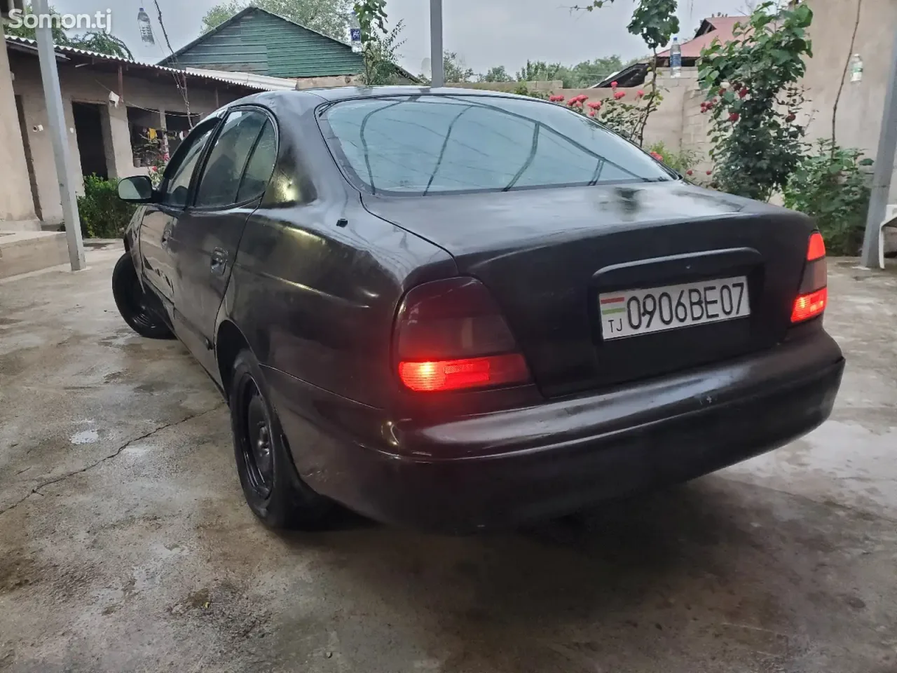 Daewoo Leganza 1997 · 1.8 MT