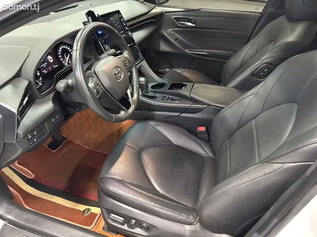 Toyota Avalon 2021 · 2.5 AT